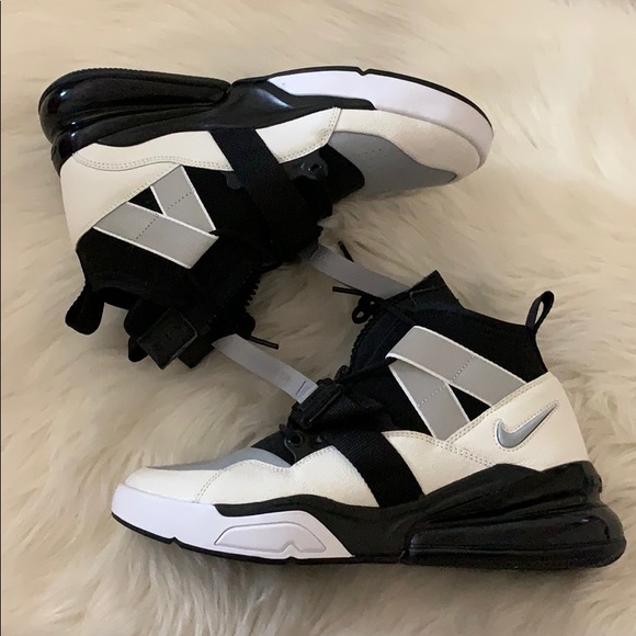 nike air force 270 utility black sail